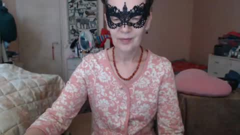 Snapshot of kiuminberry chatting on July 3, 9:05 am KiuminBerry online show from July 3, 9:05 am
