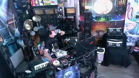 kiveuxmakeu online show from January 16, 6:34 pm