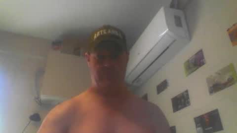 kiwiguy19773 online show from April 10, 12:27 am