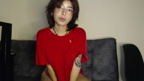 Snapshot of kiyusweetcrazy chatting on April 19, 3:50 am kiyu online show from April 19, 3:50 am