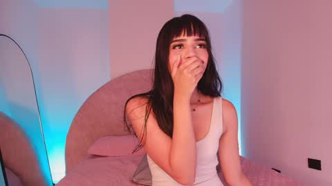 Snapshot of kkira_doll chatting on April 22, 11:56 am Kkira online show from April 22, 11:56 am