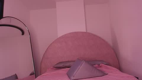 Snapshot of kkira_doll chatting on May 15, 11:50 am Kkira online show from May 15, 11:50 am