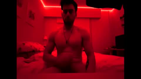 klamar617663 online show from May 4, 11:01 pm