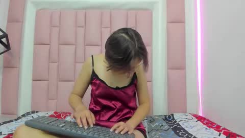 Klaret online show from September 27, 1:05 pm