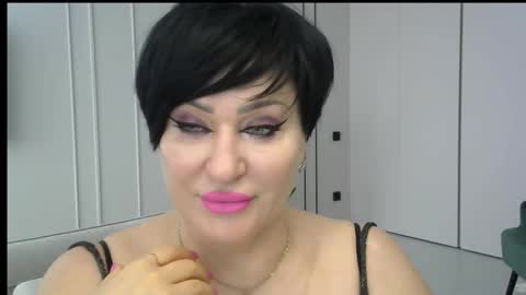 Snapshot of kleo901854860422 chatting on April 22, 11:34 am kleo901854860422 online show from April 22, 11:34 am