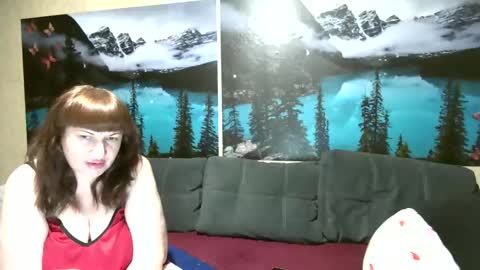 Kleosnow online show from April 17, 8:12 pm