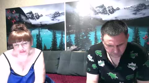 Snapshot of kleosnow chatting on April 28, 8:36 pm Kleosnow online show from April 28, 8:36 pm