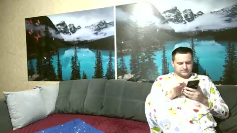 Snapshot of kleosnow chatting on May 5, 9:06 am Kleosnow online show from May 5, 9:06 am
