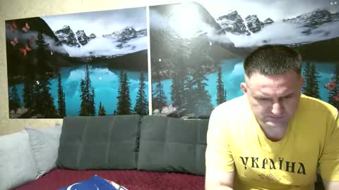 Snapshot of kleosnow chatting on May 8, 8:03 pm Kleosnow online show from May 8, 8:03 pm