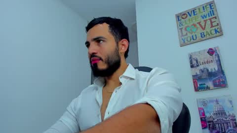 klinsmannwalton online show from November 19, 12:16 pm