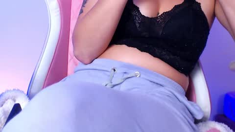 Kloe online show from January 15, 8:20 am