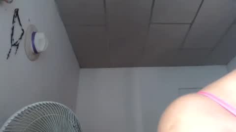 Kloe online show from December 18, 10:05 pm