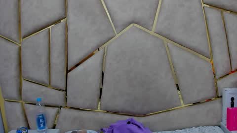 kloe online show from February 3, 4:43 am