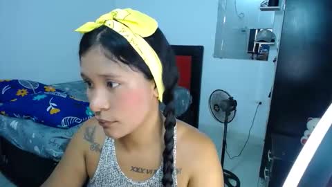 Snapshot of kloe_minajj chatting on May 27, 1:02 am kloe minajj online show from May 27, 1:02 am