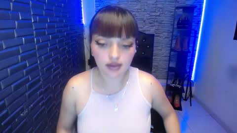 Snapshot of kloe_owen chatting on July 1, 11:56 am kloe owens online show from July 1, 11:56 am