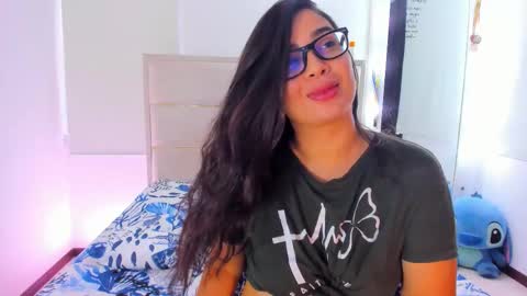 SOPHIA RIVERA online show from February 8, 10:02 pm