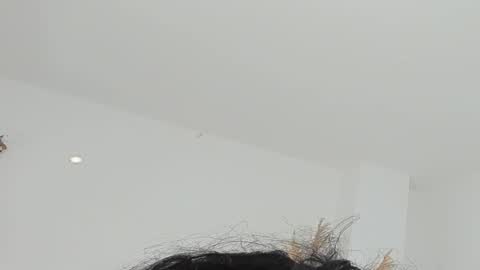 Snapshot of kloeh_cris chatting on September 10, 12:38 pm kloeh_cris online show from September 10, 12:38 pm