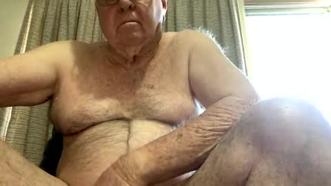 Aussiedude online show from July 20, 11:18 pm