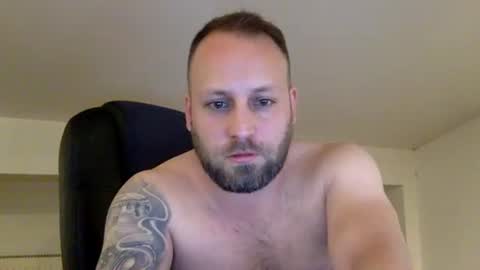 hugo online show from December 14, 2:06 am