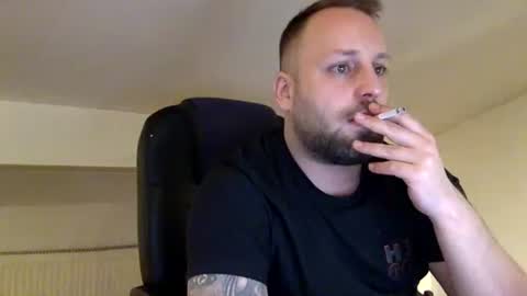 hugo online show from March 7, 2:19 am