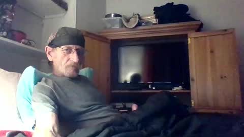 Snapshot of kodiakpm1 chatting on December 30, 7:26 am kodiakpm1 online show from December 30, 7:26 am