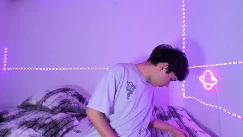 Snapshot of kody_sexy chatting on February 27, 10:43 pm kody_sexy online show from February 27, 10:43 pm