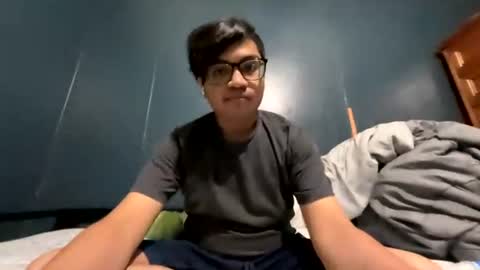 Snapshot of kody_shy chatting on August 6, 8:27 am Kody online show from August 6, 8:27 am