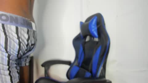 kofi online show from December 22, 10:36 pm