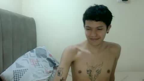 Snapshot of koiseraphin chatting on June 12, 7:57 pm Jacob and Victoria online show from June 12, 7:57 pm