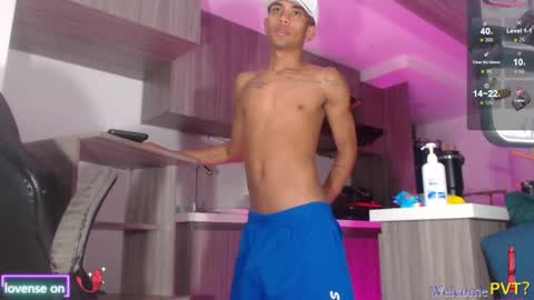 Snapshot of koljei_ chatting on October 11, 6:12 am JEI Independent Model online show from October 11, 6:12 am