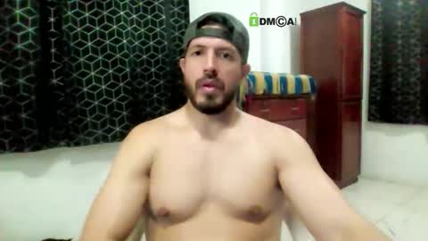 kolombianox online show from April 12, 1:43 am