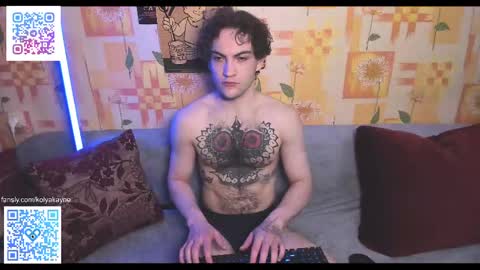 Snapshot of kolyakayne chatting on May 1, 6:12 pm Kolya Kayne online show from May 1, 6:12 pm