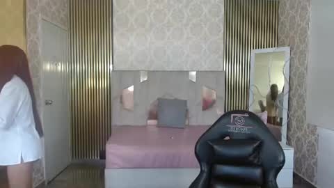 Snapshot of kolyn_tay chatting on June 20, 7:05 pm kolyn_tay online show from June 20, 7:05 pm