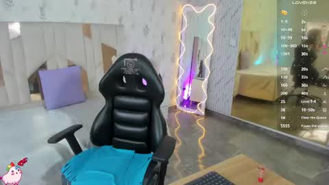 Snapshot of kolyn_tay chatting on July 18, 11:58 am kolyn_tay online show from July 18, 11:58 am