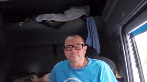 Snapshot of komputer123456789 chatting on January 31, 2:49 pm Bogdan online show from January 31, 2:49 pm