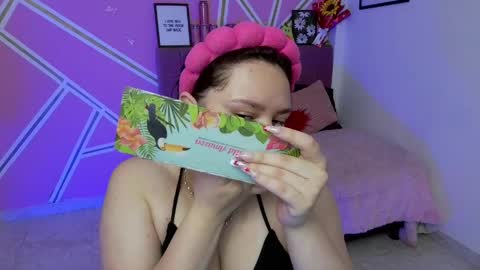 Snapshot of koning_moretti chatting on June 10, 4:12 am camila online show from June 10, 4:12 am