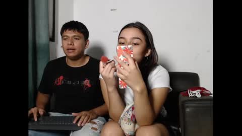 Snapshot of konnie_adan chatting on December 11, 5:43 am konnie_adan online show from December 11, 5:43 am