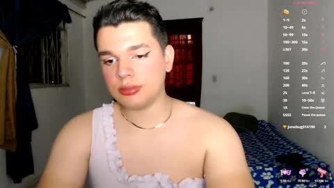 Snapshot of konnie_kardashian chatting on February 12, 4:23 am Klyie Online Mostly at 10pm-7am COL time online show from February 12, 4:23 am