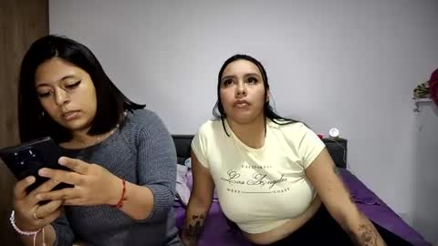 Snapshot of konnyydesire chatting on July 15, 10:59 pm Konny and Laila online show from July 15, 10:59 pm
