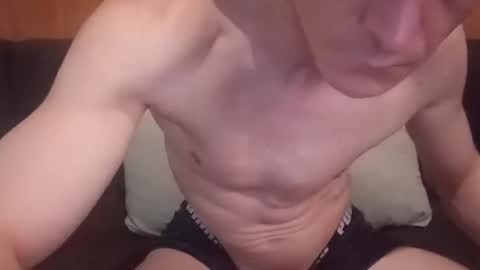 Snapshot of konrado789 chatting on May 25, 3:40 pm konrado789 online show from May 25, 3:40 pm