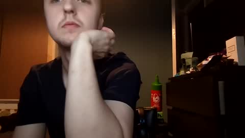 Snapshot of kookieskush chatting on January 8, 2:46 pm Kookies online show from January 8, 2:46 pm