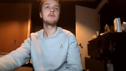 Snapshot of kookieskush chatting on February 18, 3:10 pm Kookies online show from February 18, 3:10 pm