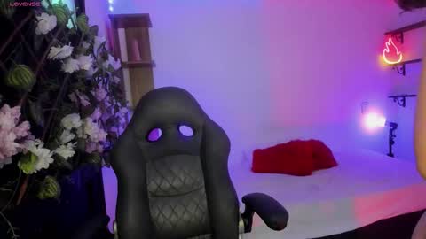 Kora Red online show from November 12, 1:22 pm