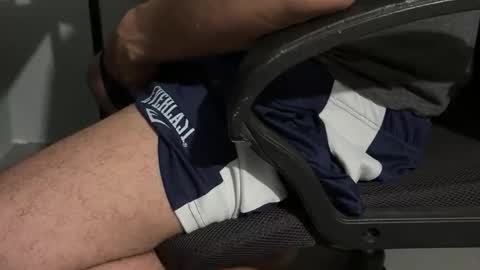 Snapshot of kornick75 chatting on November 11, 1:27 am kornick75 online show from November 11, 1:27 am