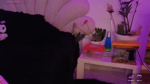 Snapshot of korolovaa chatting on October 12, 10:53 pm korolova online show from October 12, 10:53 pm