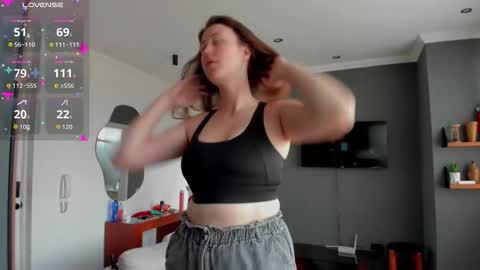 Snapshot of kortney_williams chatting on October 27, 2:32 pm Twiix online show from October 27, 2:32 pm