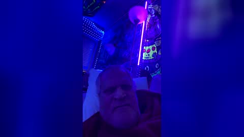 Snapshot of korysmith568 chatting on May 6, 6:41 am korysmith568 online show from May 6, 6:41 am