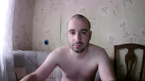 Snapshot of kostua31 chatting on November 21, 7:51 am kvg-1994 online show from November 21, 7:51 am