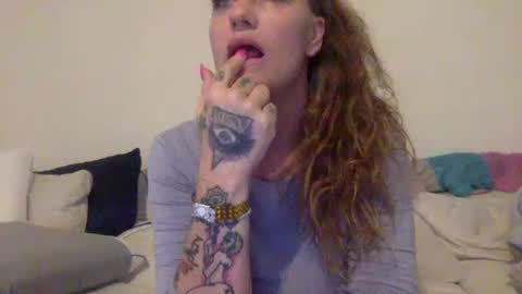 koyoteej online show from January 18, 10:39 pm