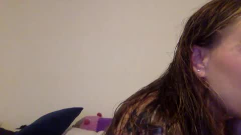 koyoteej online show from February 6, 11:48 pm